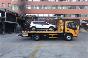 钟楼区汽车紧急补胎换胎救援